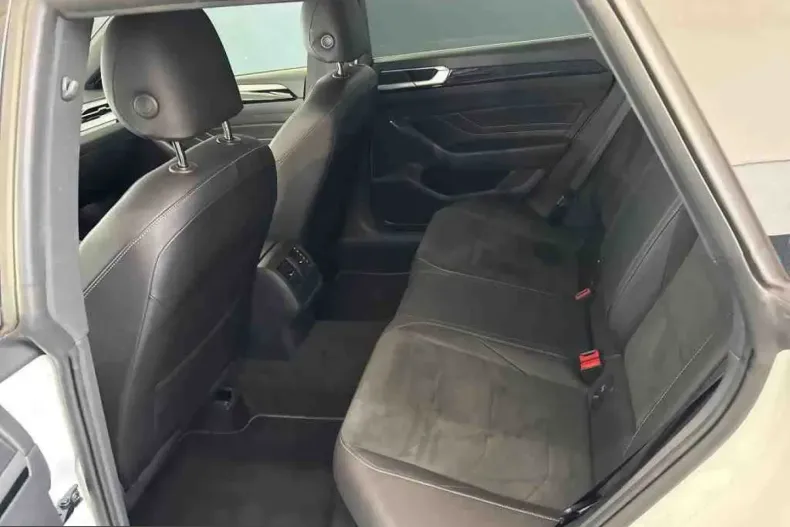 Volkswagen Arteon din 2023 cu 45.611 km - oferta VOL224728 - foto 6