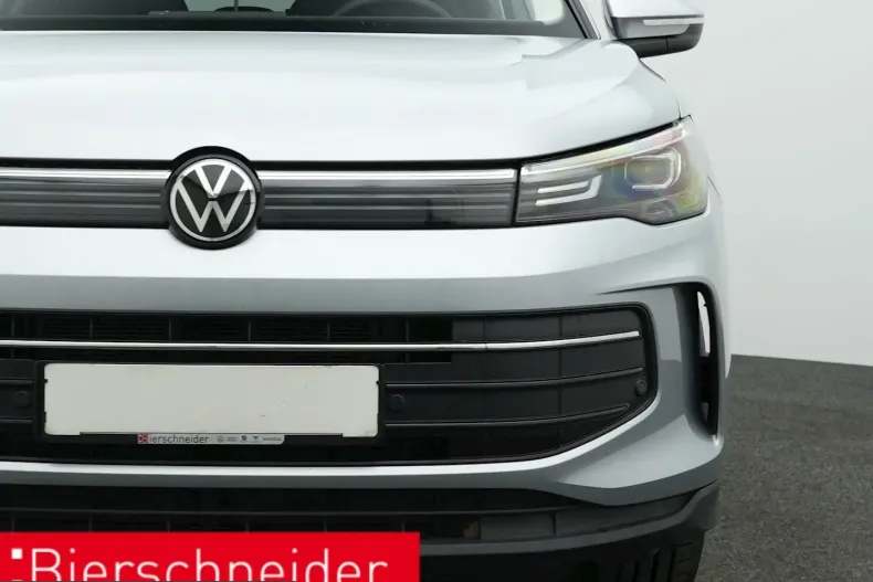 Volkswagen Tiguan din 2024 cu 21.735 km - oferta VOL224731 - foto 24