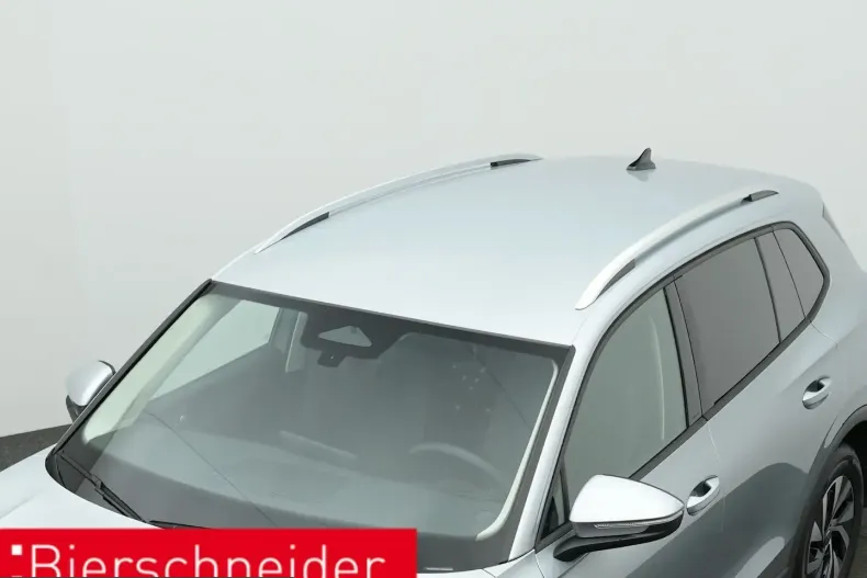 Volkswagen Tiguan din 2024 cu 21.735 km - oferta VOL224731 - foto 26