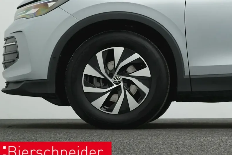 Volkswagen Tiguan din 2024 cu 21.735 km - oferta VOL224731 - foto 29