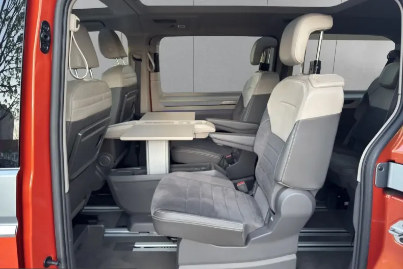 Volkswagen T7 Multivan din 2023 cu 66.372 km - oferta VOL224732 - foto 22