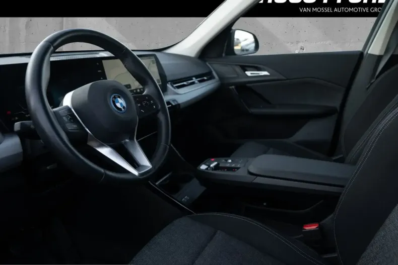 BMW iX1 (Seria X) din 2023 cu 32.200 km - oferta BMW224739 - foto 6