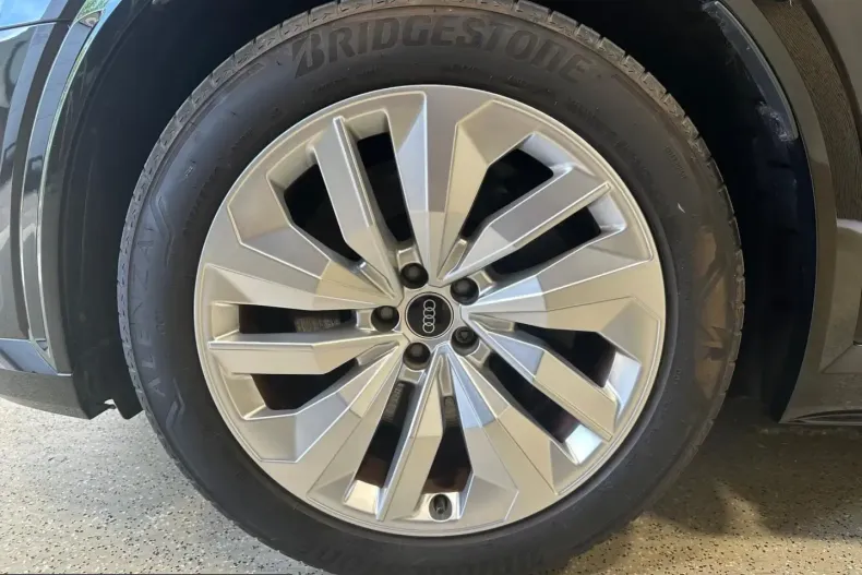Audi e-tron din 2022 cu 63.701 km - oferta AUD224740 - foto 9