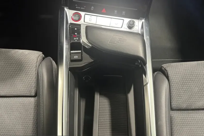 Audi e-tron din 2022 cu 63.701 km - oferta AUD224740 - foto 20