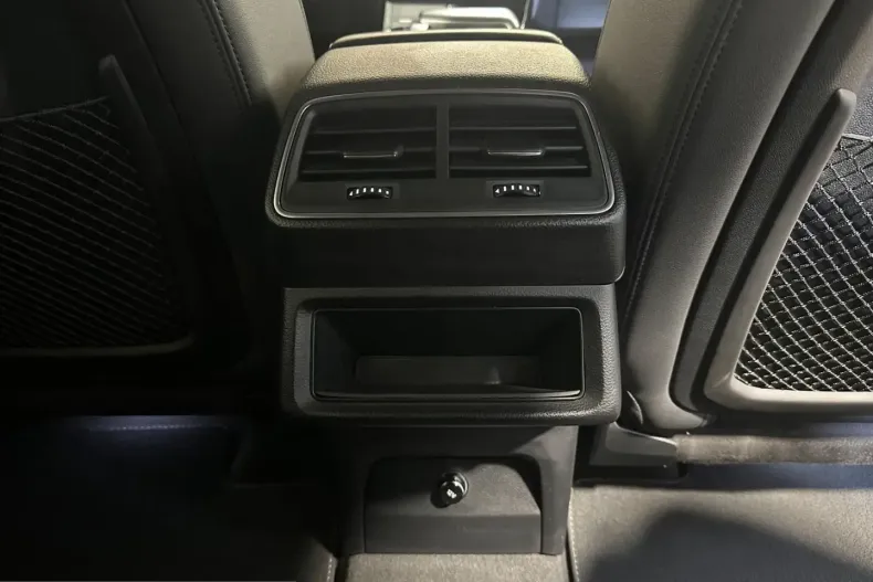 Audi e-tron din 2022 cu 63.701 km - oferta AUD224740 - foto 24