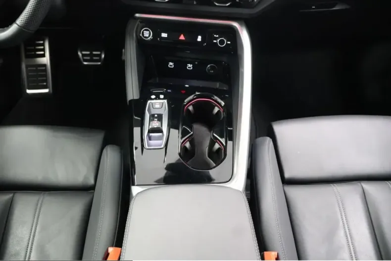 Audi Q5 din 2025 cu 22.457 km - oferta AUD224741 - foto 14