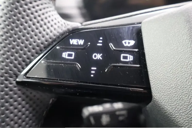 Audi Q5 din 2025 cu 22.457 km - oferta AUD224741 - foto 18