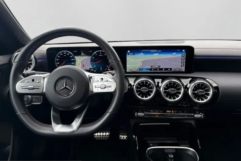 Mercedes-Benz CLA 35 AMG (Clasa CLA) din 2022 cu 47.231 km - oferta MER224747 - foto 11