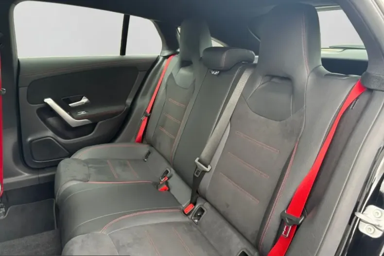 Mercedes-Benz CLA 35 AMG (Clasa CLA) din 2022 cu 47.231 km - oferta MER224747 - foto 14