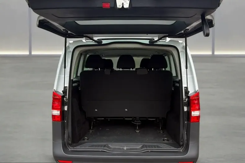 Mercedes-Benz Vito din 2022 cu 51.950 km - oferta MER224748 - foto 8