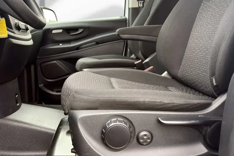 Mercedes-Benz Vito din 2022 cu 51.950 km - oferta MER224748 - foto 16