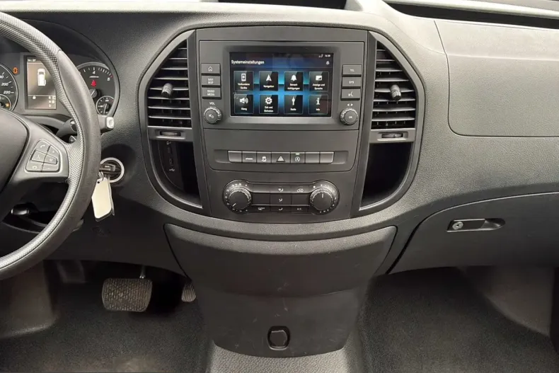 Mercedes-Benz Vito din 2022 cu 51.950 km - oferta MER224748 - foto 23