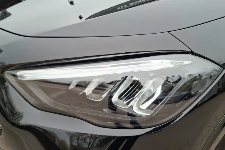 Mercedes-Benz GLA 180 (Clasa GLA) din 2024 cu 63.031 km - oferta MER224750 - foto 11