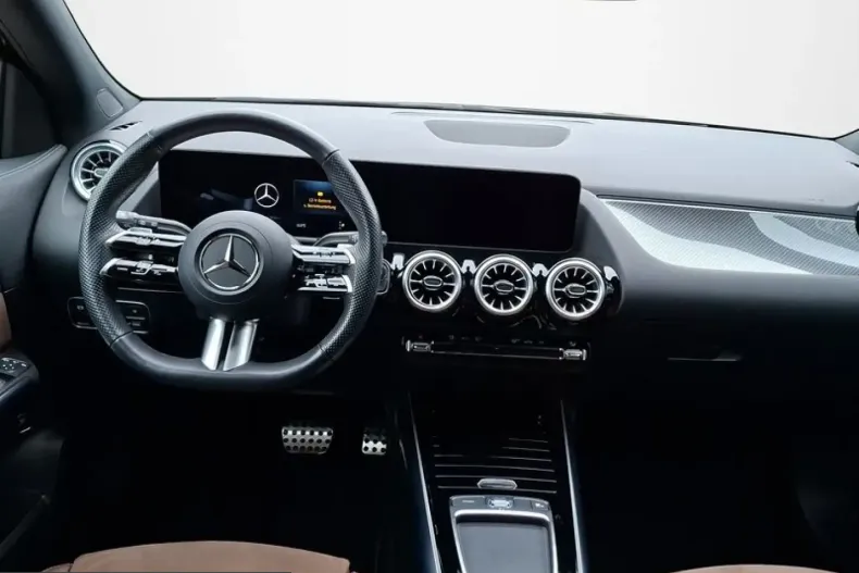 Mercedes-Benz GLA 180 (Clasa GLA) din 2024 cu 63.031 km - oferta MER224750 - foto 15