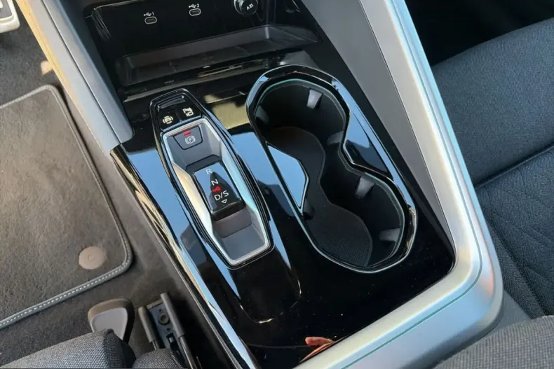 Audi Q5 din 2025 cu 17.267 km - oferta AUD224751 - foto 16