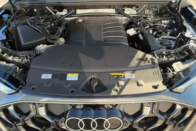 Audi Q5 din 2025 cu 17.267 km - oferta AUD224751 - foto 19