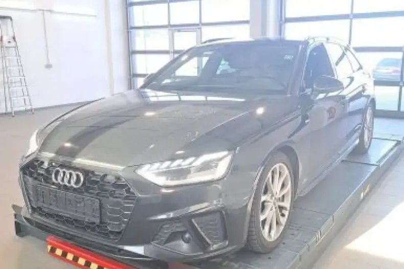 Audi A4 din 2022 cu 67.046 km - oferta AUD224752 - foto 2