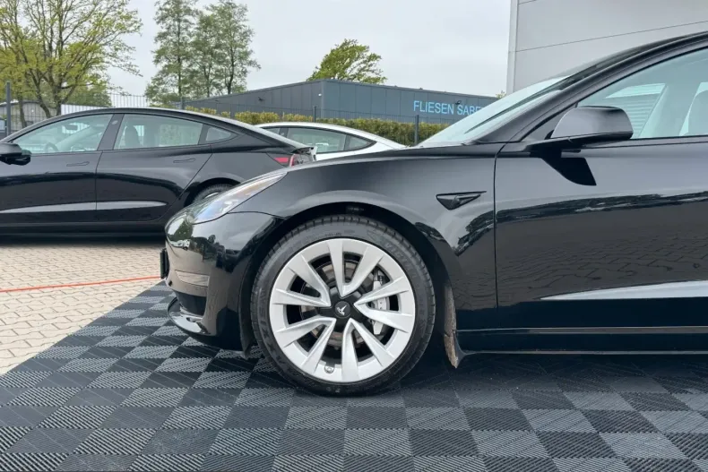 Tesla Model 3 din 2022 cu 67.224 km - oferta TES224756 - foto 5