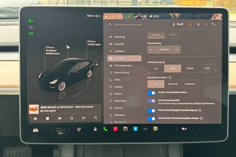 Tesla Model 3 din 2022 cu 67.224 km - oferta TES224756 - foto 30