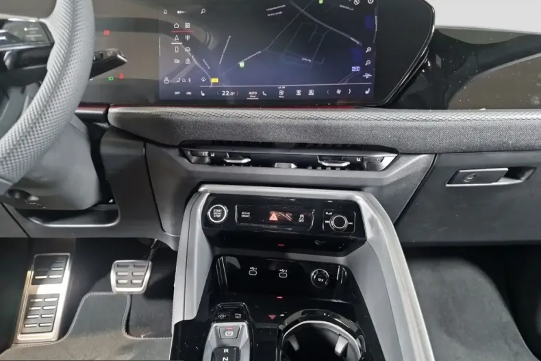 Audi Q5 din 2025 cu 9.400 km - oferta AUD224757 - foto 12