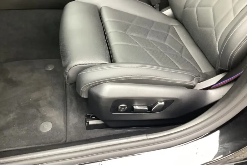 BMW 520 (Seria 5) din 2025 cu 10.987 km - oferta BMW224759 - foto 5