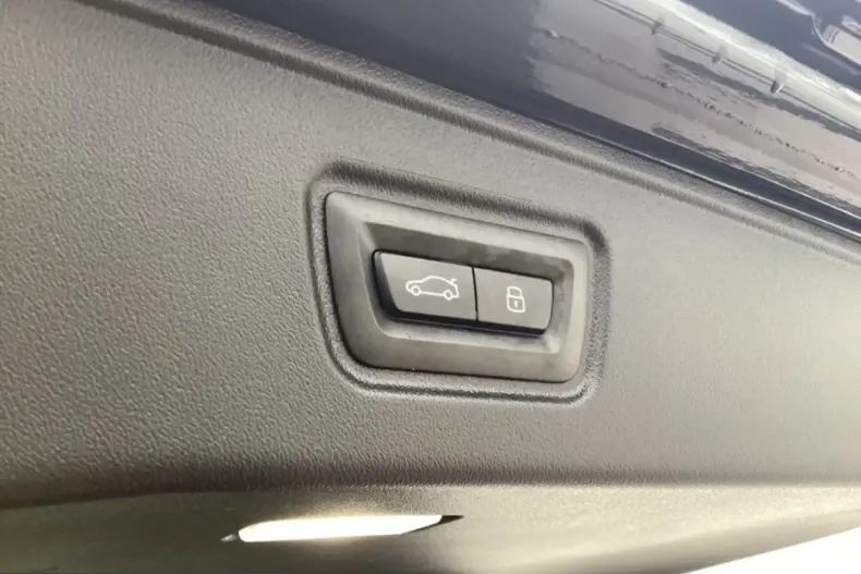 BMW 520 (Seria 5) din 2025 cu 10.987 km - oferta BMW224759 - foto 14
