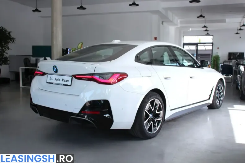 BMW i4 (Seria 4) din 2023 cu 60.369 km - oferta BMW224760 - foto 6