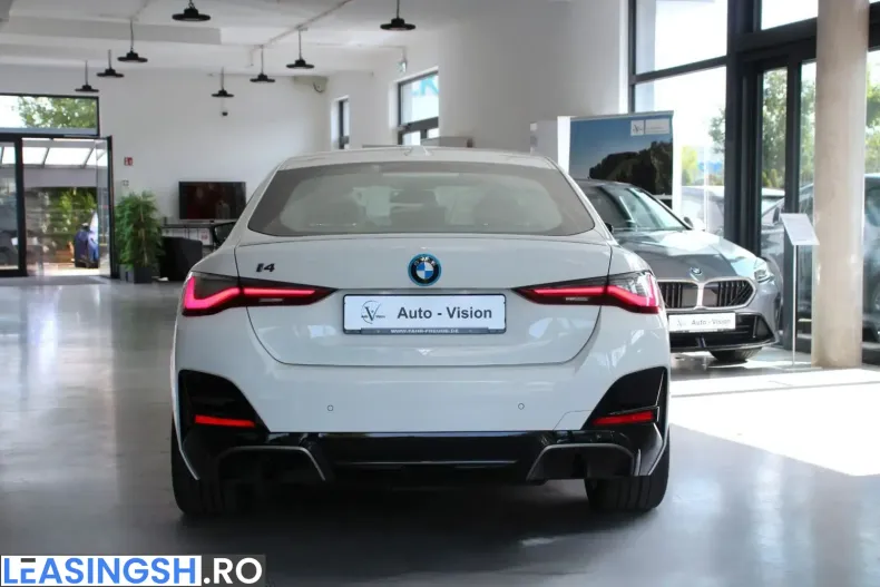 BMW i4 (Seria 4) din 2023 cu 60.369 km - oferta BMW224760 - foto 7
