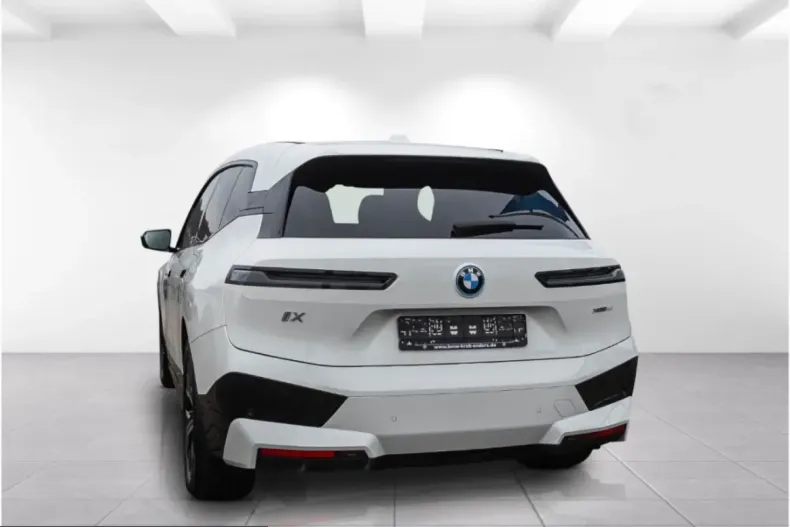 BMW iX din 2024 cu 18.500 km - oferta BMW224762 - foto 5