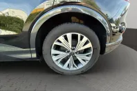 Audi Q4 e-tron din 2023 cu 20.400 km - oferta AUD224765 - foto 3