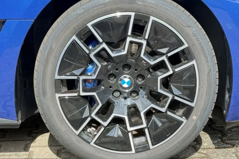 BMW i4 (Seria 4) din 2025 cu 26.315 km - oferta BMW224766 - foto 8