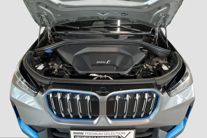 BMW iX1 (Seria X) din 2023 cu 64.787 km - oferta BMW224767 - foto 13