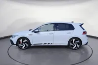 Volkswagen Golf din 2024 cu 47.215 km - oferta VOL224768 - foto 3