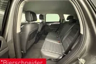 Volkswagen Touareg din 2023 cu 64.595 km - oferta VOL224769 - foto 9