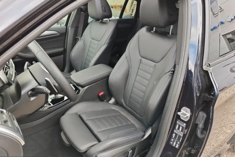 BMW X4 (Seria X) din 2025 cu 7.400 km - oferta BMW224770 - foto 13