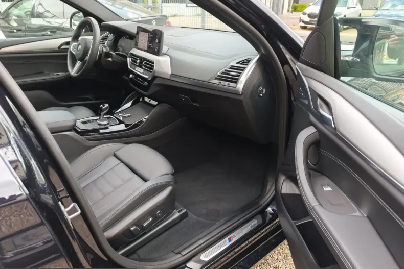 BMW X4 (Seria X) din 2025 cu 7.400 km - oferta BMW224770 - foto 25