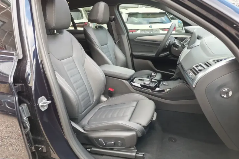 BMW X4 (Seria X) din 2025 cu 7.400 km - oferta BMW224770 - foto 26
