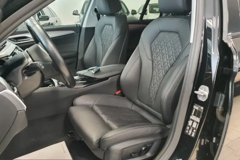 BMW 520 (Seria 5) din 2022 cu 65.186 km - oferta BMW224771 - foto 17