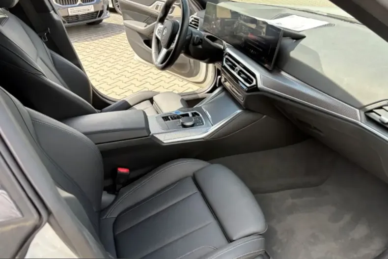 BMW i4 (Seria 4) din 2024 cu 46.638 km - oferta BMW224773 - foto 11