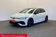 Volkswagen Golf din 2023 cu 32.360 km - oferta VOL224774 - foto 1