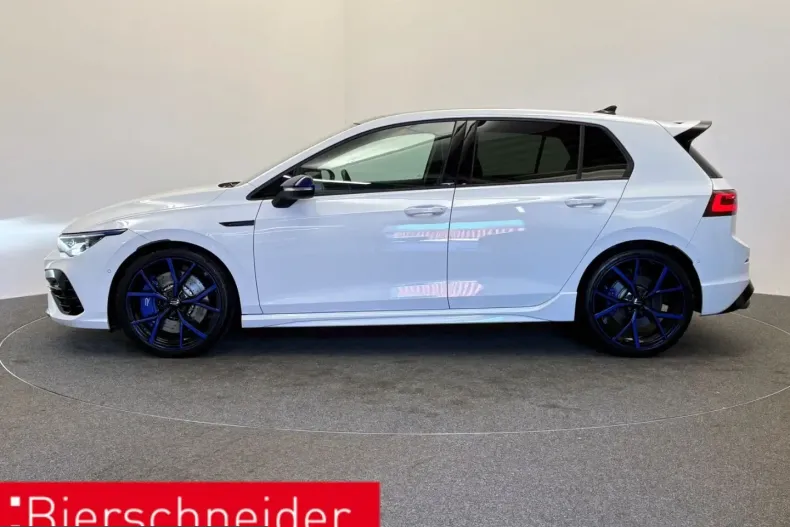 Volkswagen Golf din 2023 cu 32.360 km - oferta VOL224774 - foto 4