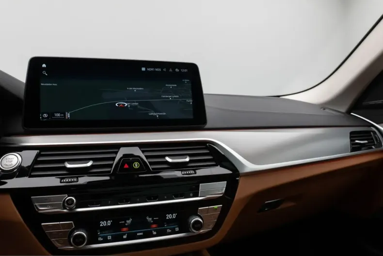 BMW 520 (Seria 5) din 2023 cu 72.388 km - oferta BMW224775 - foto 22