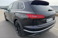 Volkswagen Touareg din 2022 cu 67.660 km - oferta VOL224776 - foto 3