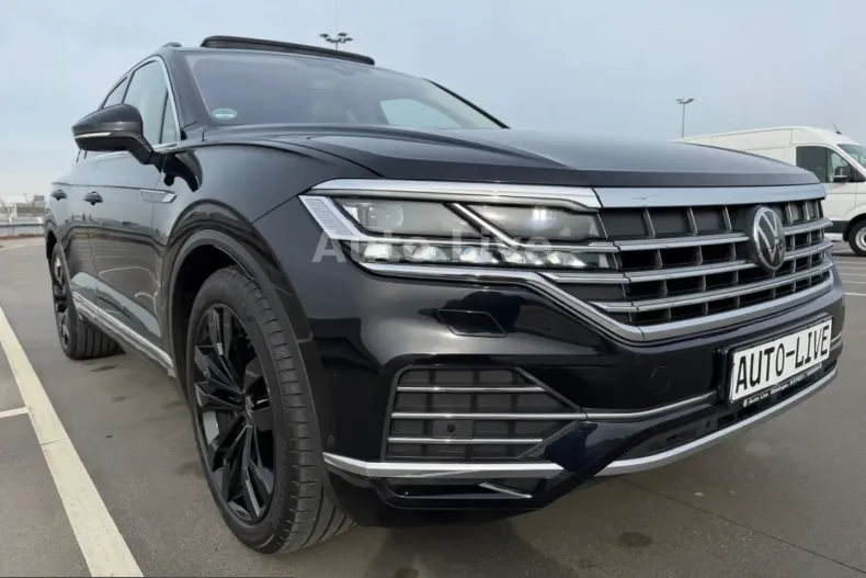 Volkswagen Touareg din 2022 cu 67.660 km - oferta VOL224776 - foto 7
