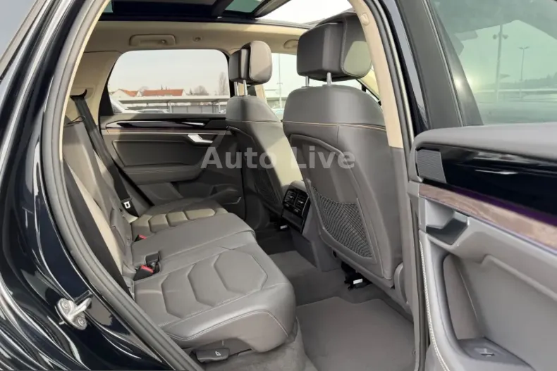 Volkswagen Touareg din 2022 cu 67.660 km - oferta VOL224776 - foto 15