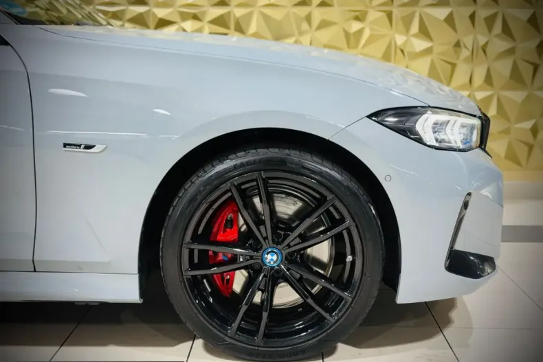 BMW 330 (Seria 3) din 2022 cu 61.000 km - oferta BMW224779 - foto 3