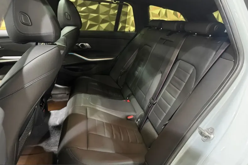 BMW 330 (Seria 3) din 2022 cu 61.000 km - oferta BMW224779 - foto 16