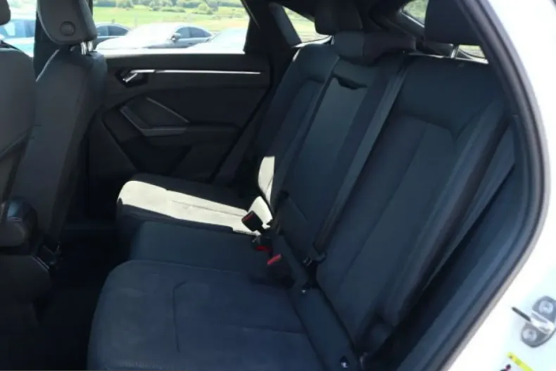 Audi Q3 din 2023 cu 66.606 km - oferta AUD224780 - foto 23