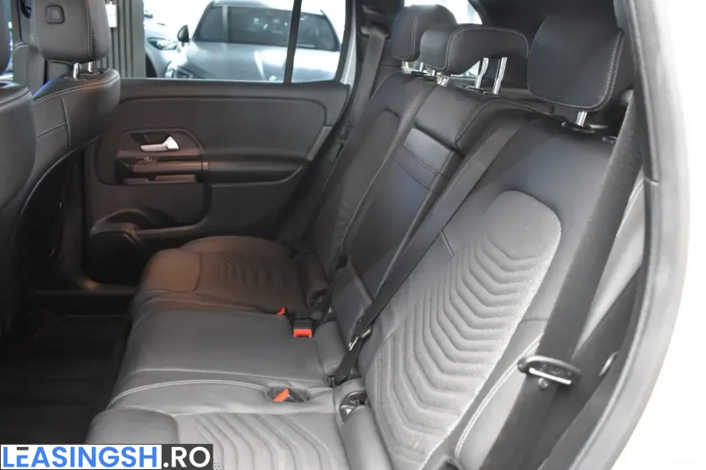 Mercedes-Benz GLB 200 (Clasa GLB) din 2022 cu 45.900 km - oferta MER224784 - foto 17