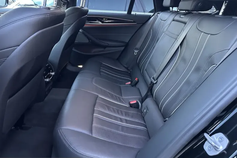 BMW 530 (Seria 5) din 2022 cu 49.750 km - oferta BMW224785 - foto 11